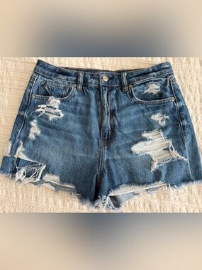 American Eagle Outfitters Comfort Stretch Mom Short